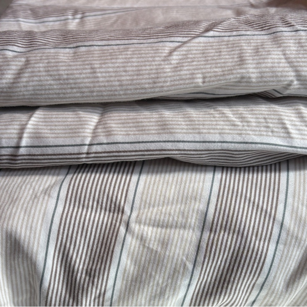 NWOT Brooklinen Classic White, grey, beige striped duvet cover set
